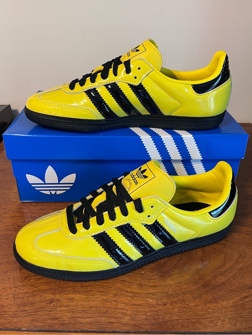 ADIDAS Women's Yellow / Black Samba Shoes